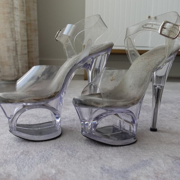 Clear 7-Inch Half-Moon Platform Heels - Picture 11 of 11
